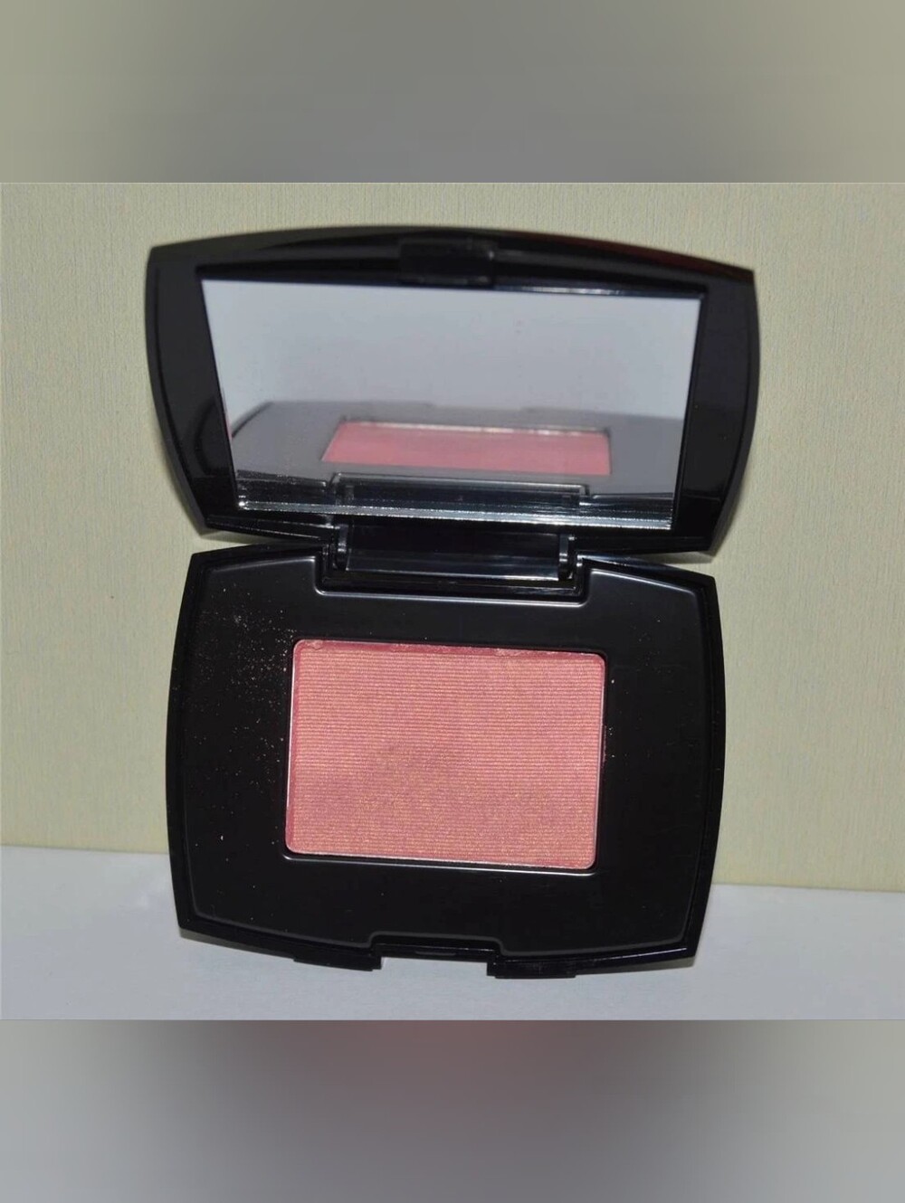 Lancôme Blushing Tresor 351 Blush Subtil Delicate Oil Free Powder Blush